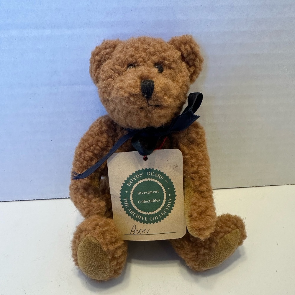 1990 Boyds Bear Archive Collection Perry Medium L/E Stuffed Animal